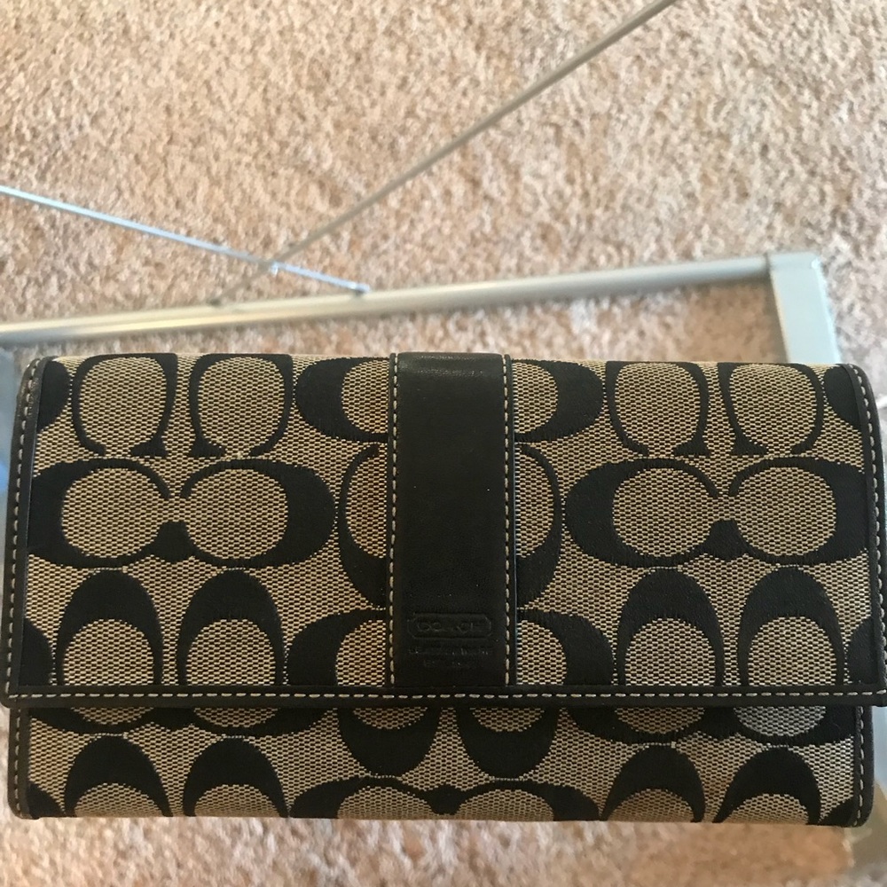 Coach wallet